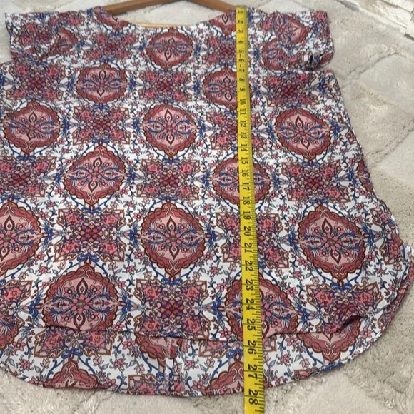 LOFT Large Floral Tile Double Bar Back Flutter Top - Picture 10 of 13